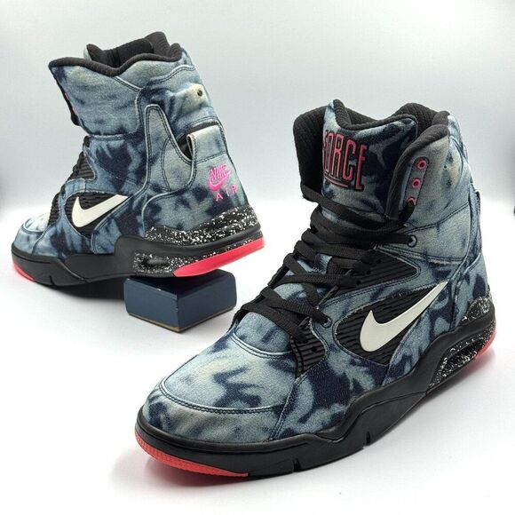Nike Air Command Force 'Bleached Denim' - Picture 7 of 11
